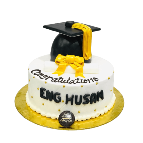 Graduation Cake with cap